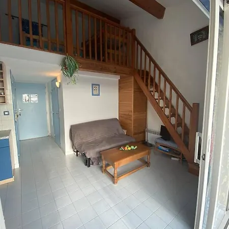 Appt T2 Avec Vue - *
