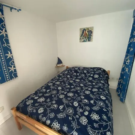 Appt T2 Avec Vue - *